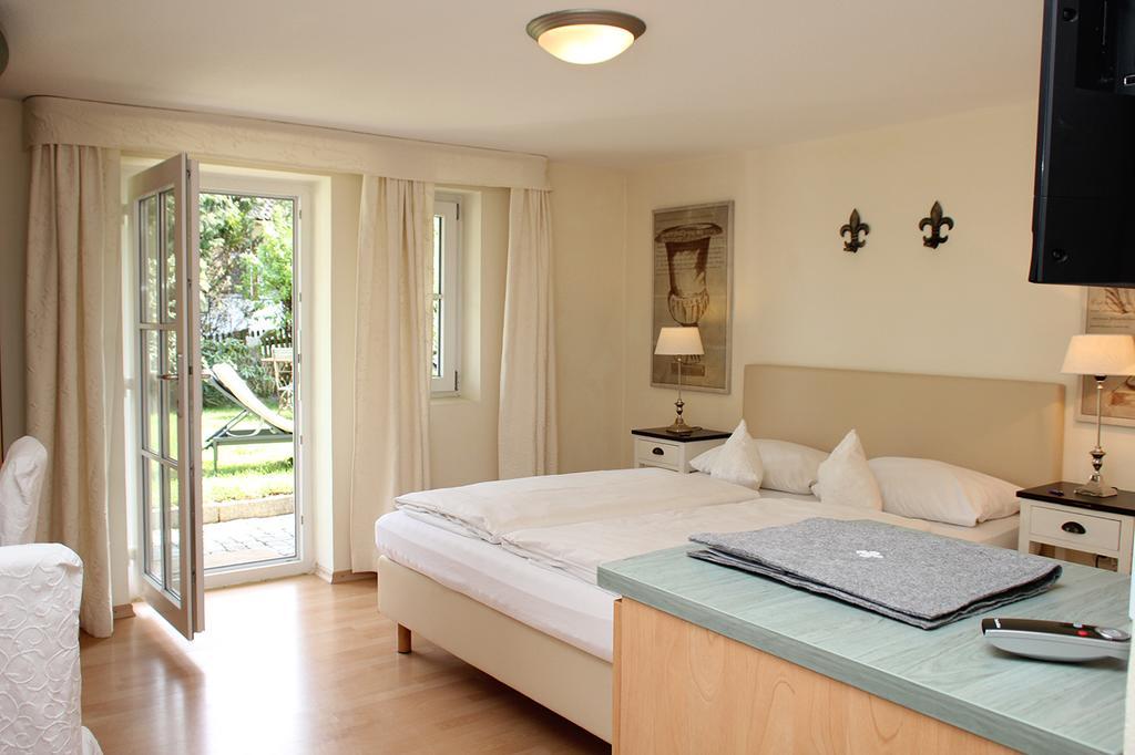 Hotel Zur Sonne Rimsting Esterno foto